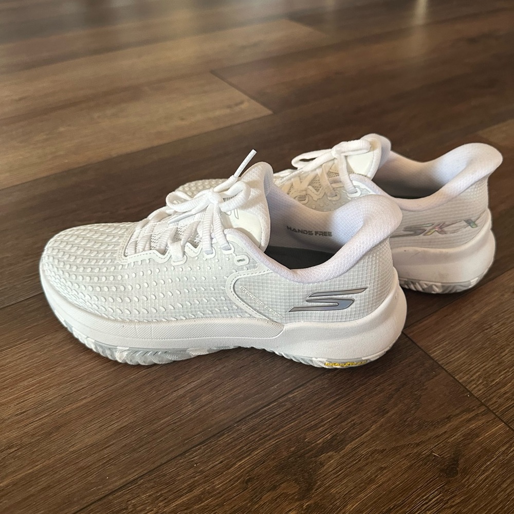 Skechers pickleball shoes size 6.5